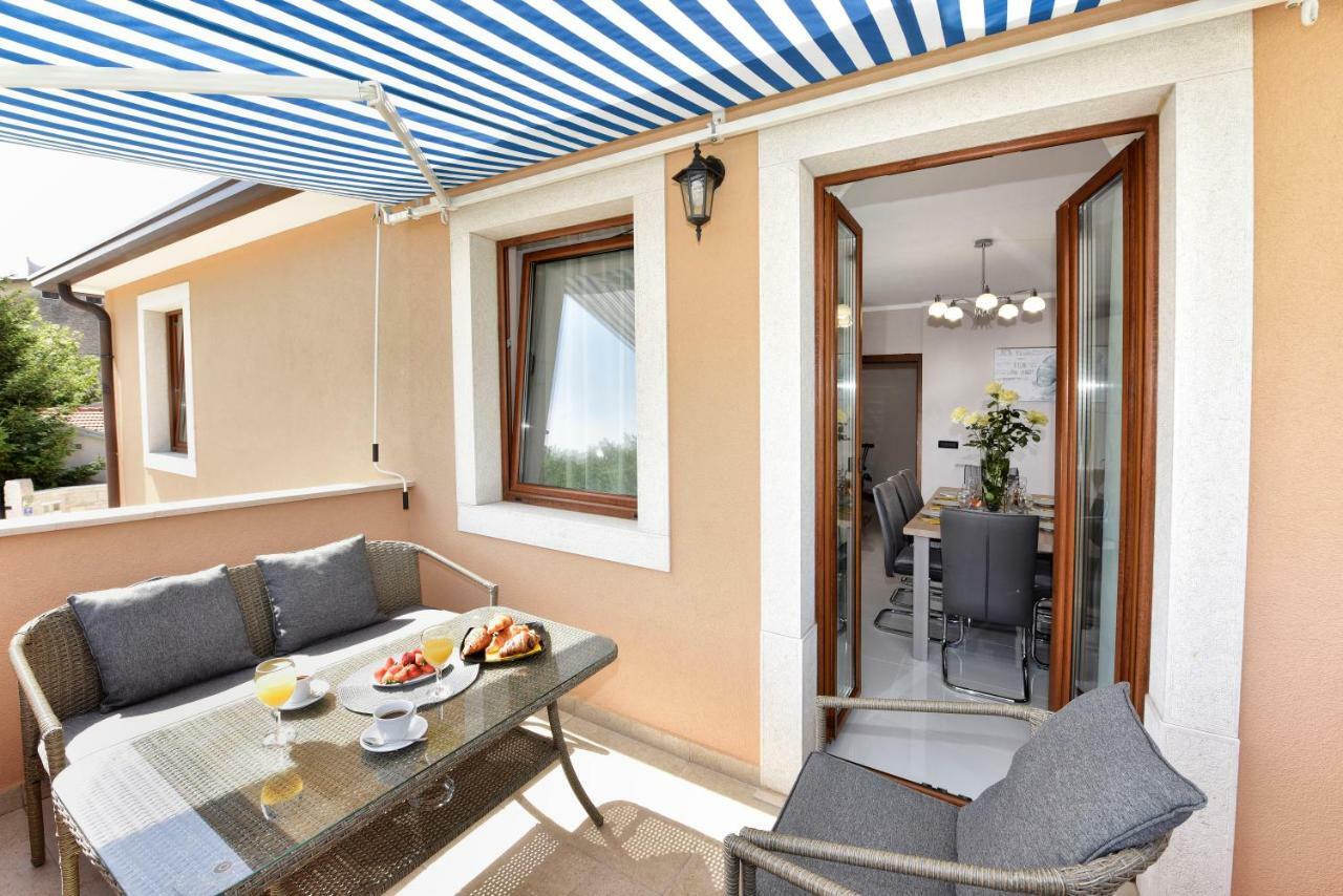 Villa Aromatica Vižinada Exterior foto